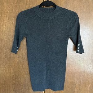 Grey mock neck Retrology
